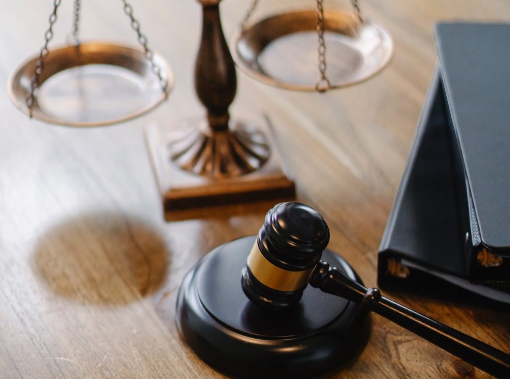 gavel in divorce court