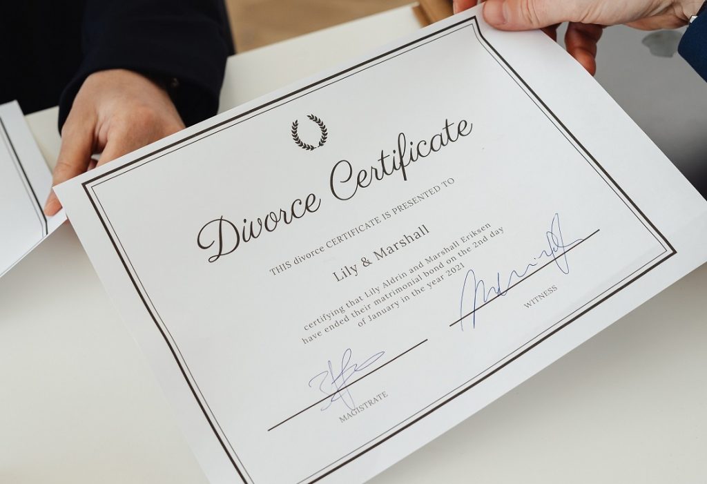 giving the divorce certificate in new york